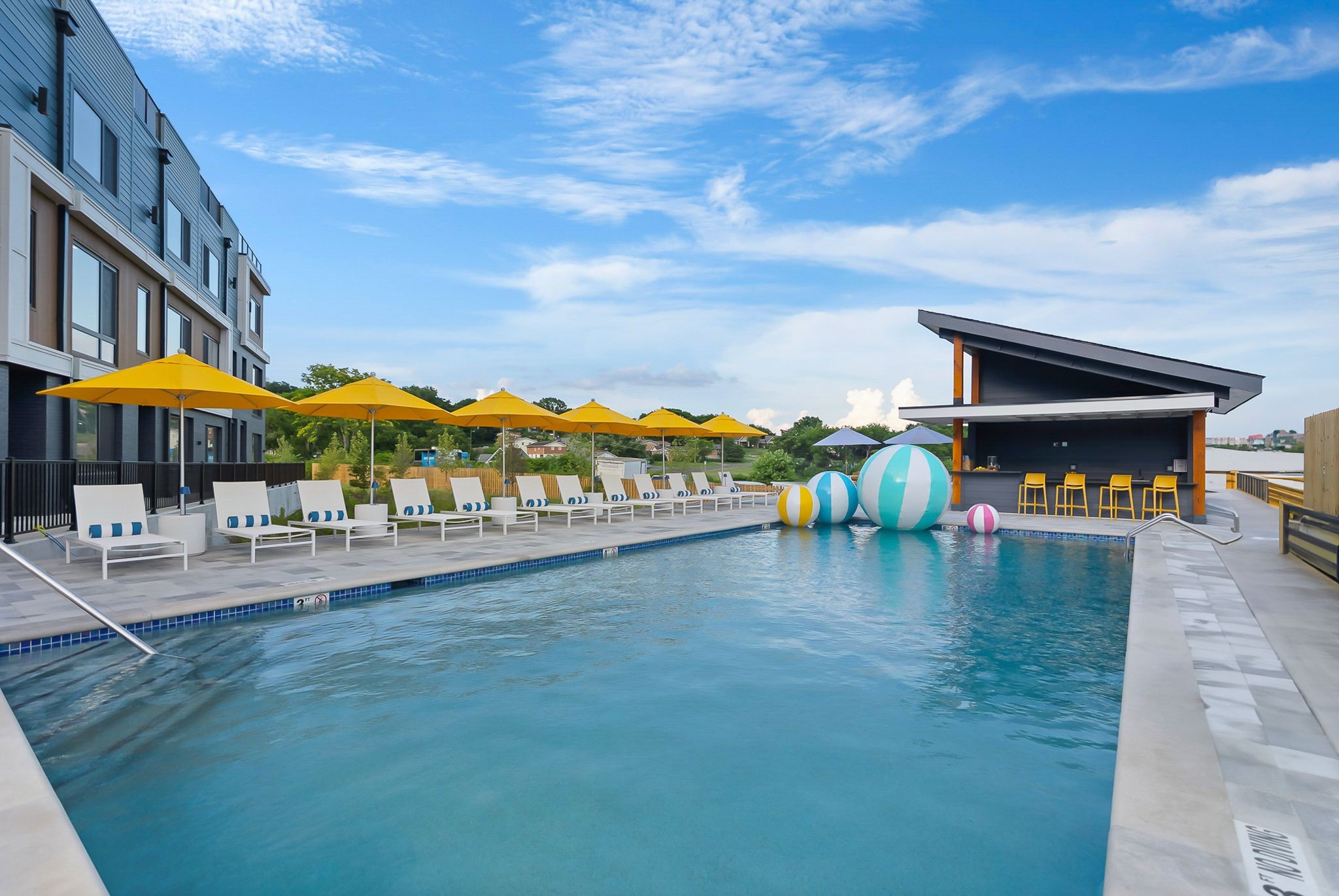 Horizon Nashville community pool and amenity area designed for short term rental guest demand
