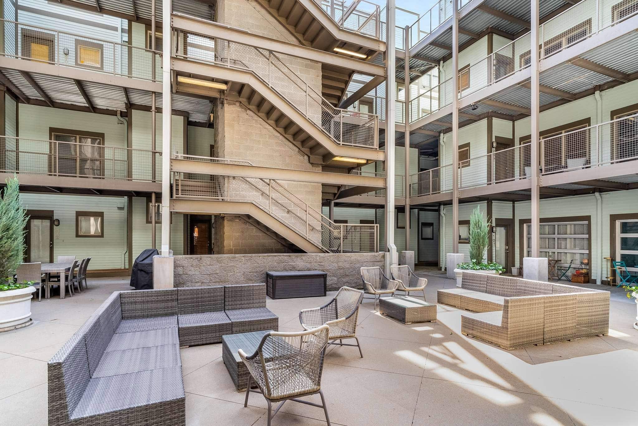 807 Eighteenth condominium interior courtyard with landscaping and resident gathering space at 807 18th Avenue South Music Row District Nashville
