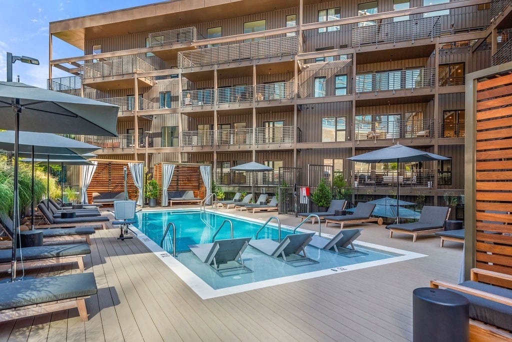 Hyve condominium pool and amenity deck at 635 7th Avenue South in Pie Town Nashville