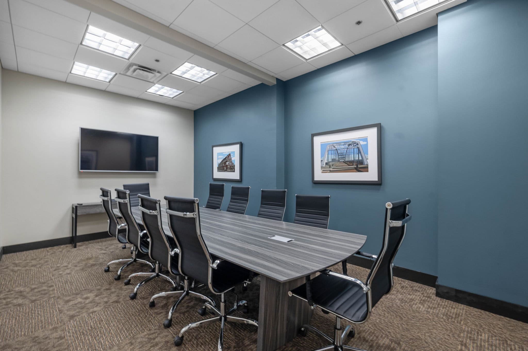 Encore elevator lobby and shared spaces at 301 Demonbreun Street SoBro condo building
