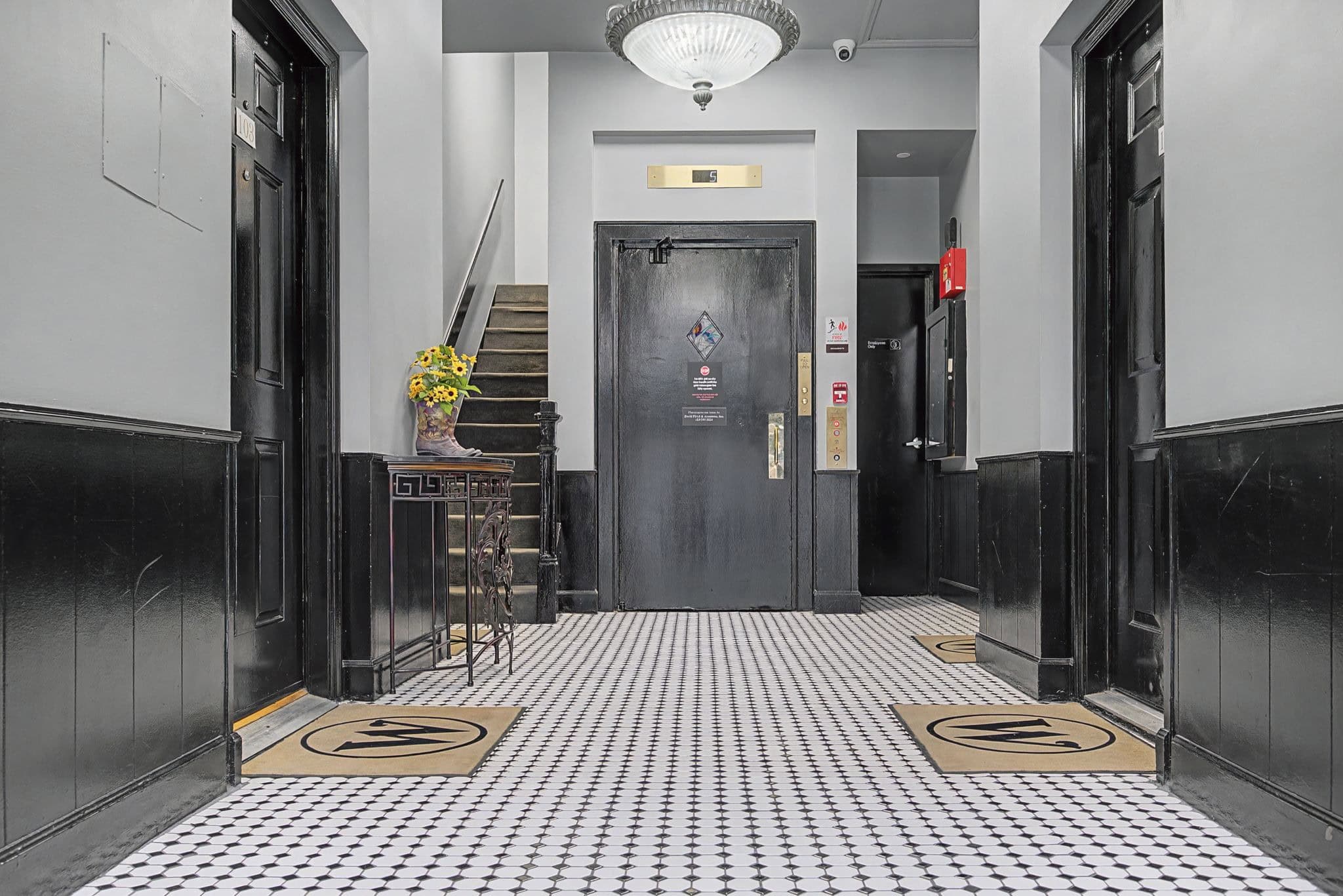 The Watauga amenity deck and shared common spaces at 401 Church Street in Downtown Core condo building